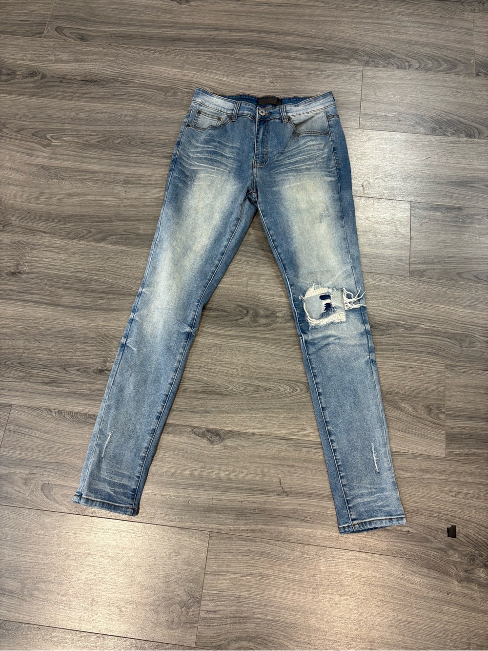 Men's Light Blue Skinny Ripped Jeans - Modern Slim Style